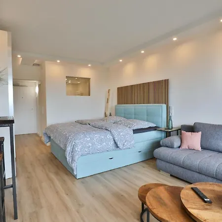 Strandkoje No 6 *